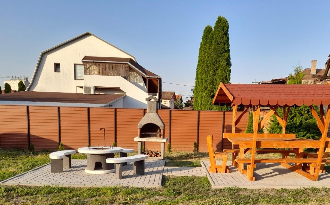Ro-Land Vendeghaz Daire Miskolc Dış mekan fotoğraf